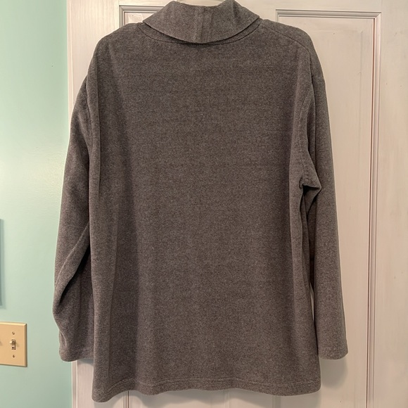 MARC + WARE WOMENS LARGE GRAY VELOUR TUNIC XL see measurements - Picture 5 of 6